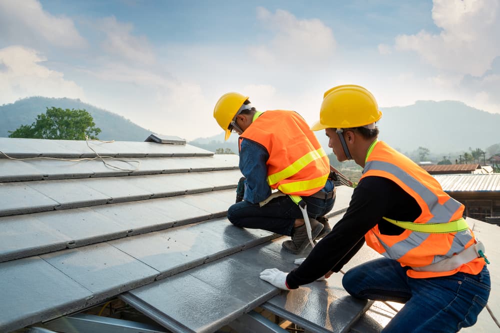 roof repair in Wilderness Rim WA